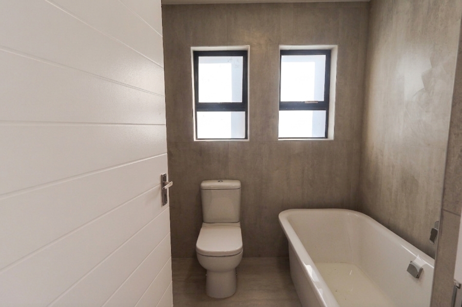 To Let 3 Bedroom Property for Rent in Stirling Eastern Cape